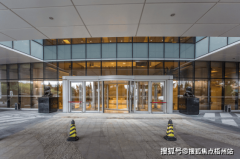 日本富士通内设有商务核心、多功能会议室、健